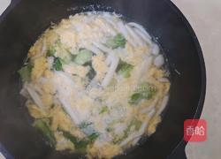 鲜蔬蘑菇蛋花汤的做法图解4