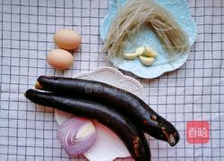 鸡蛋茄子粉丝煲的做法图解1