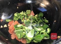 甜椒火腿炒鸡蛋的做法图解8