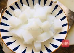 家常炒凉粉的做法图解1