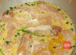 酥脆炸里脊的做法图解7