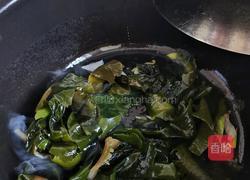 裙带菜虾皮鸡蛋馄饨的做法图解7