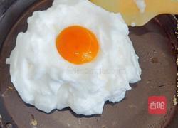 云朵煎蛋的做法图解7