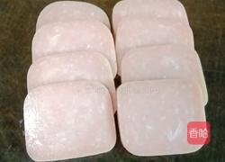 鸡蛋火腿三明治的做法图解3