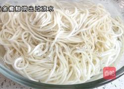 肉丝炒面的做法图解2