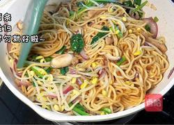 肉丝炒面的做法图解7