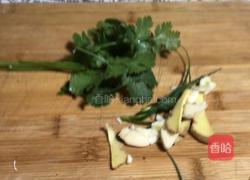 鱼骨汤面的做法图解2