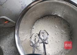 红丝绒草莓奶油蛋糕盒子的做法图解2