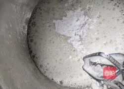 Red Velvet Strawberry Cream Cake Box Recipe Illustration 3