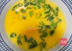 鸡蛋炒洋葱的做法图解3