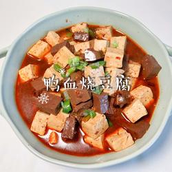 鸭血烧豆腐的做法[图]