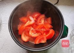 西红柿海鲜菇汤的做法图解4