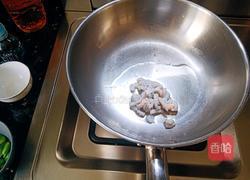 蟹黄豆腐家常版的做法图解3