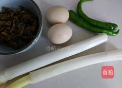 外婆菜大葱炒鸡蛋的做法图解1