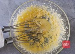 香蕉蛋糕的做法图解4