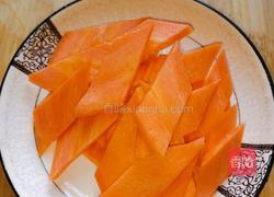 荷兰豆胡萝卜炒蛋的做法图解3