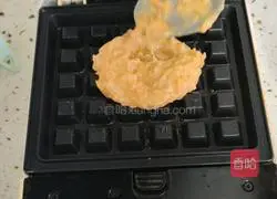 Illustration of how to make sweet potato egg cake 7