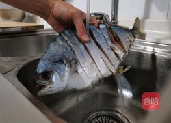 蒸一夜埕鲳鱼干的做法图解2