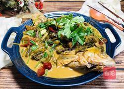 酸菜炖武昌鱼的做法图解11