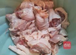 竹笋烧鸡块的做法图解1