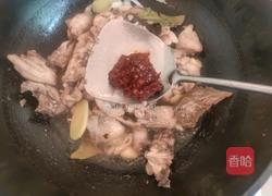 竹笋烧鸡块的做法图解7