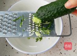 黄瓜蛋饼的做法图解2