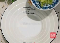 捞汁手擀面的做法图解2