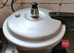 猪肉骨苦瓜汤的做法图解6