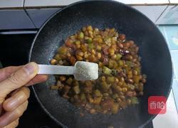 五花肉烀萝卜丁的做法图解13