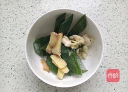 土豆炖鸡块的做法图解4