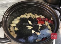 百合小米粥的做法图解2