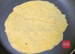 香肠鸡蛋饼串串的做法图解9