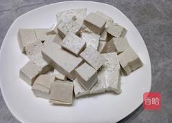 裙带菜豆腐汤的做法图解2