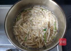 刷脂菌菇芙蓉蛋汤的做法图解10