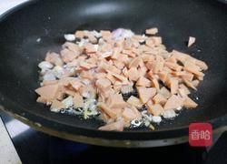 火腿炒蛋的做法图解3