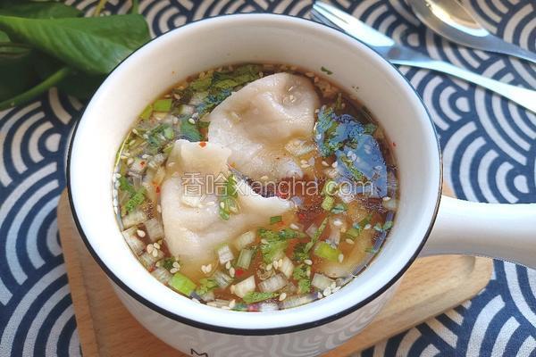 酸汤水饺