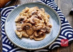口蘑香煎鸡胸肉的做法图解11