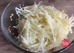 青红辣椒拌土豆丝的做法图解6