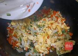 酱油蛋炒饭的做法图解6