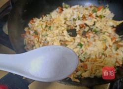 酱油蛋炒饭的做法图解7