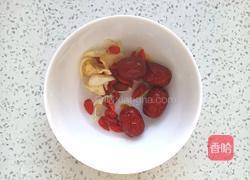 红枣雪梨百合汤的做法图解4