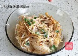 Illustration of Spicy Shredded Lotus Root 4