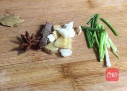 白菜炖粉条的做法图解4