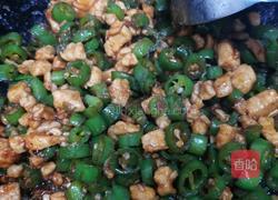 线椒炒鸡胸肉的做法图解15