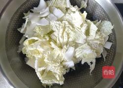 海带白菜炖丸子的做法图解7