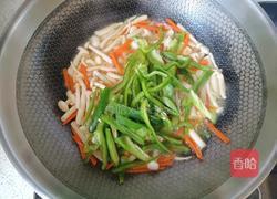 素炒白玉菇的做法图解7