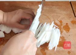 萝卜丝牛肉的做法图解1