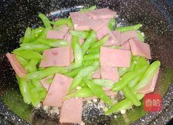 火腿炒四季豆的做法图解5