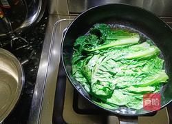 莴笋叶炒鸡蛋的做法图解2