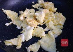 金针菇炒鸡蛋的做法图解7